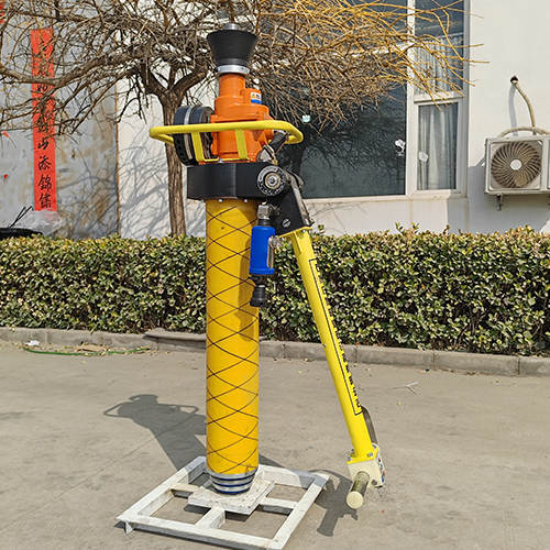 氣動(dòng)錨桿鉆機(jī).jpg